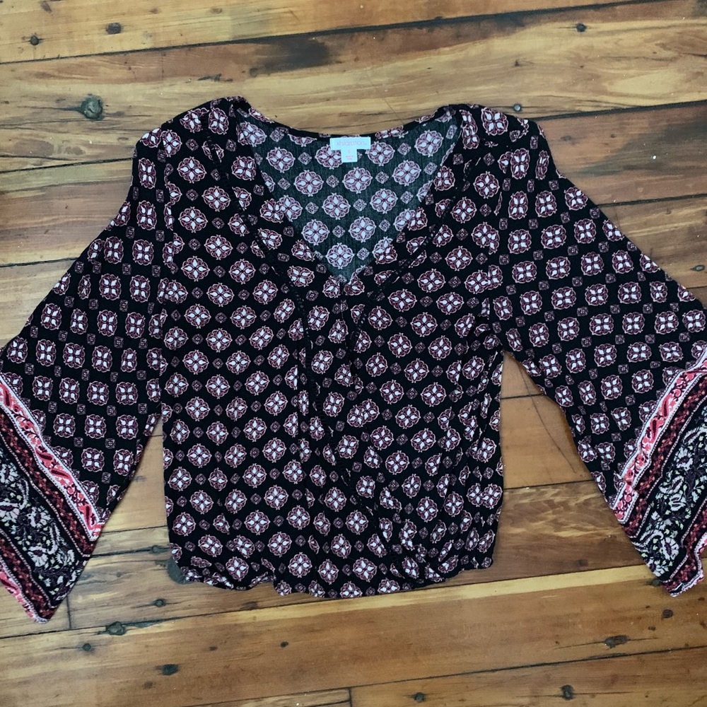 Patterned Flowy Top